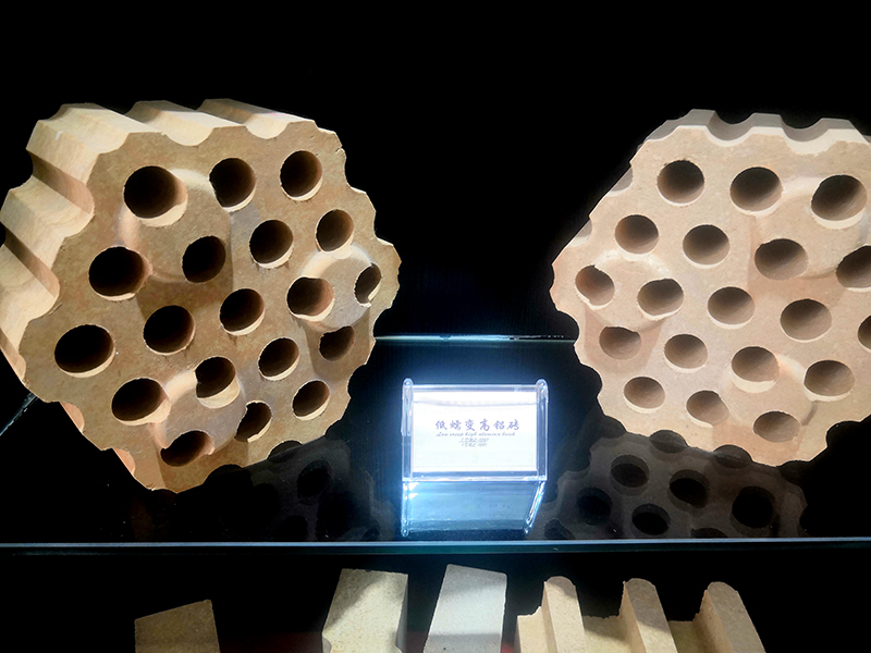 1561518461114283.jpg 格子磚.jpg